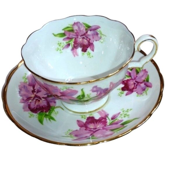 Vintage Grosvenor Orchid Bone China Teacup with Matching Saucer - Picture 1 of 11